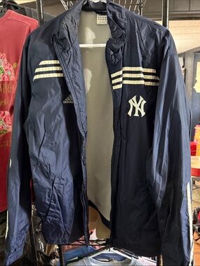 adidas Navy Windbreaker Jacket with White NY Yankees Logo